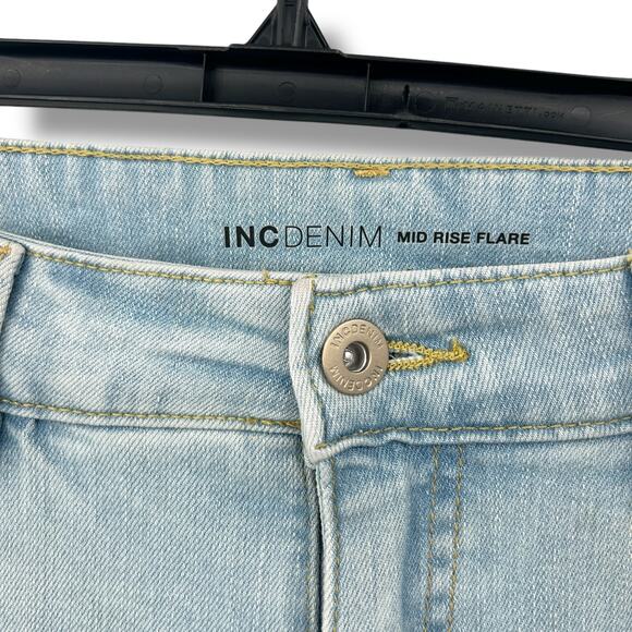 Macy's INC International Concepts Mid Rise Flare Jeans Size 8 Distressed Knee - Picture 7 of 10